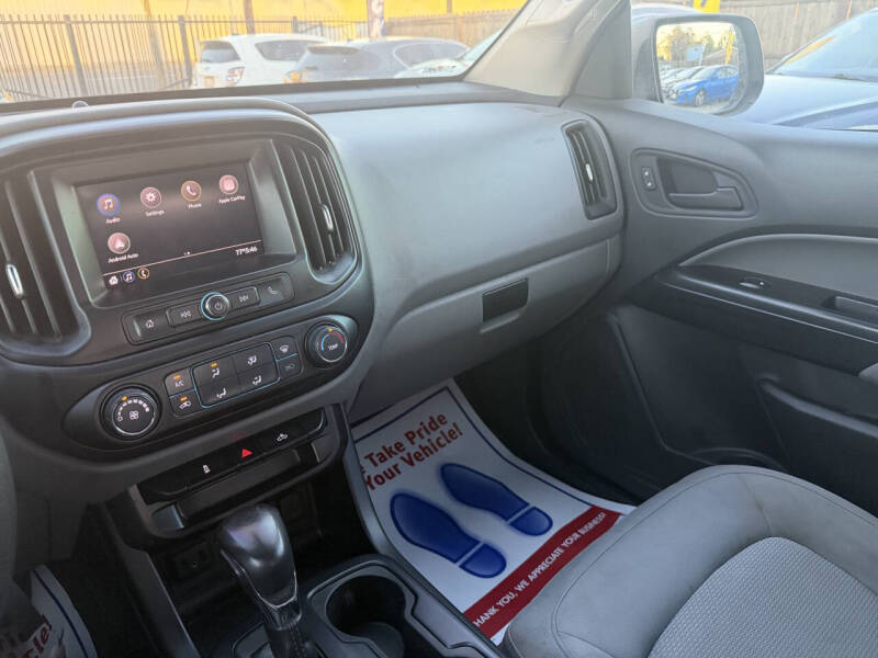 2022 GMC Canyon Elevation Standard