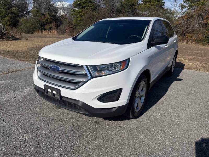 2017 Ford Edge SE's photo