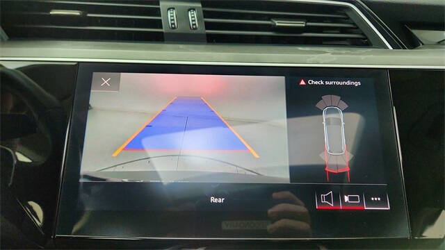 2024 Audi Q8 e-tron quattro Premium