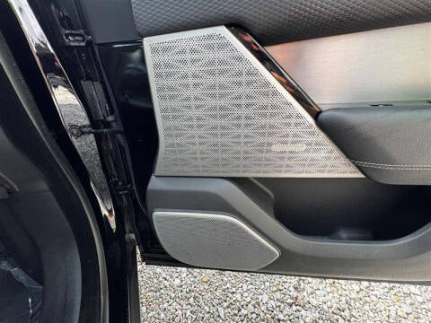 2018 Land Rover Range Rover Velar P250 R-Dynamic SE