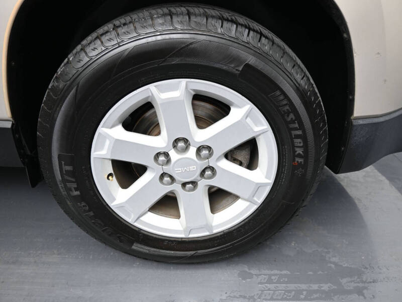 2016 GMC Acadia SLE-2