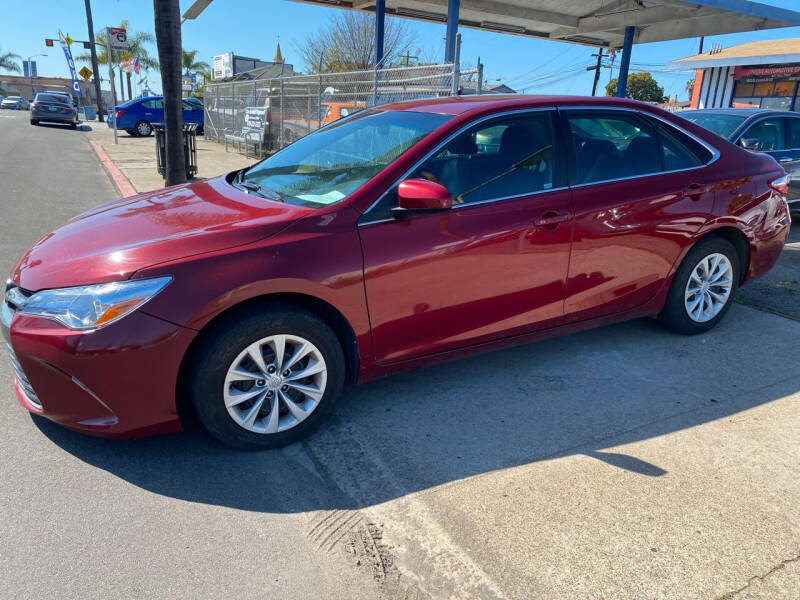 2017 Toyota Camry for sale at UNIQUE AUTOMOTIVE GROUP in San Diego CA