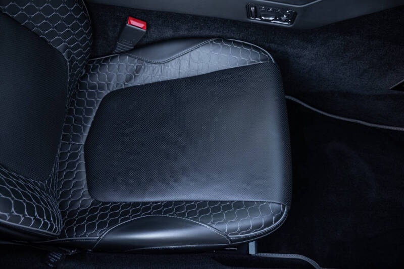 2014 Aston Martin Vanquish