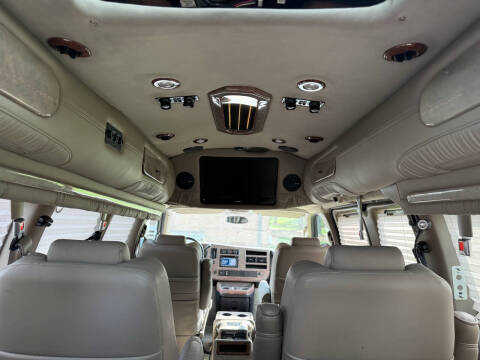 2008 GMC Savana 2500