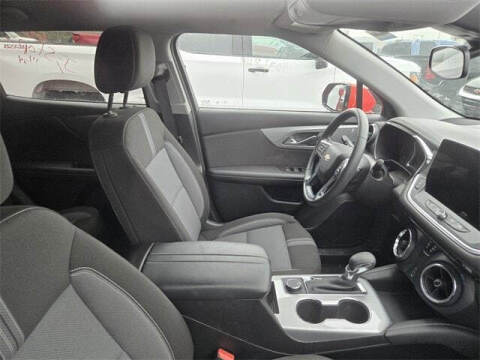 2025 Chevrolet Blazer LT