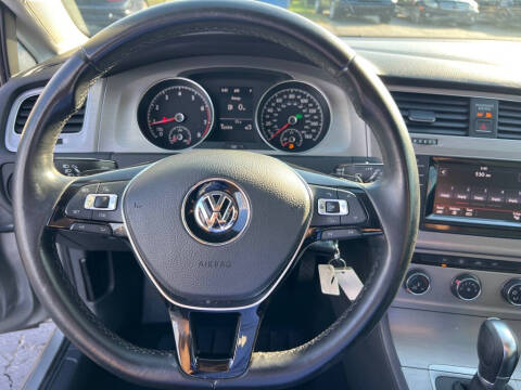 2015 Volkswagen Golf TSI S