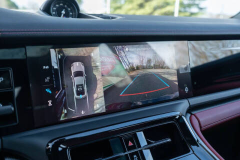 2026 Porsche Panamera 4