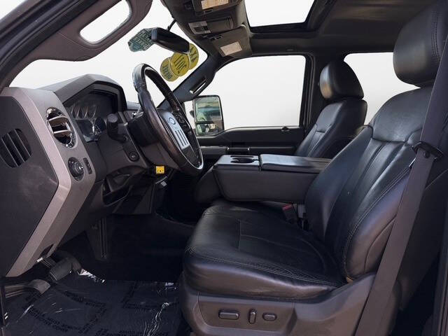 2011 Ford F-350 Super Duty Lariat