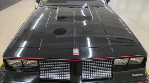 1983 Oldsmobile Cutlass Calais Hurst