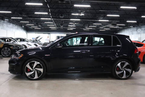 2019 Volkswagen Golf GTI S