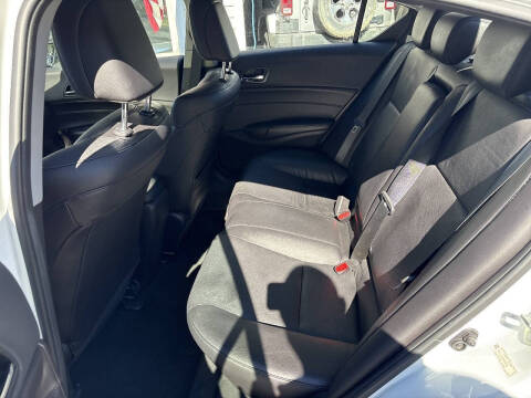 2017 Acura ILX w/Tech