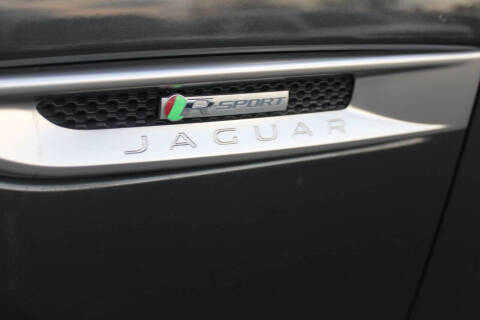 2020 Jaguar F-PACE 30t R-Sport