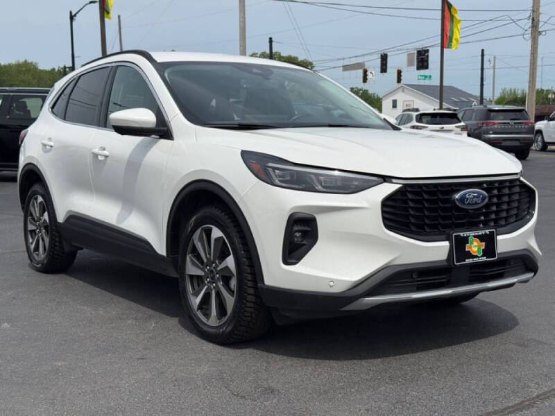 2024 Ford Escape Platinum