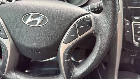 2017 Hyundai Elantra GT