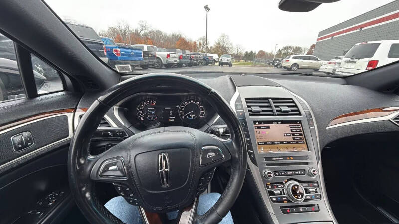 2017 Lincoln MKZ Select