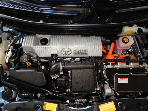 2013 Toyota Prius Plug-in Hybrid