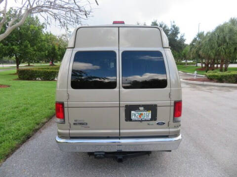 2014 Ford E-Series E-150