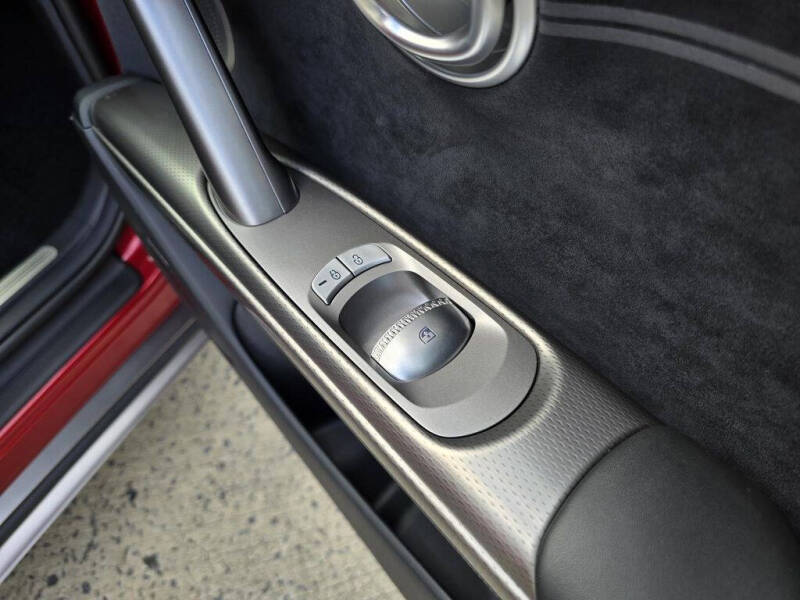 2025 Genesis GV60 Performance