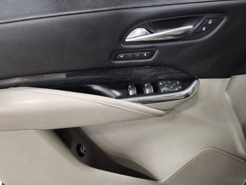 2021 Cadillac XT4 Premium Luxury