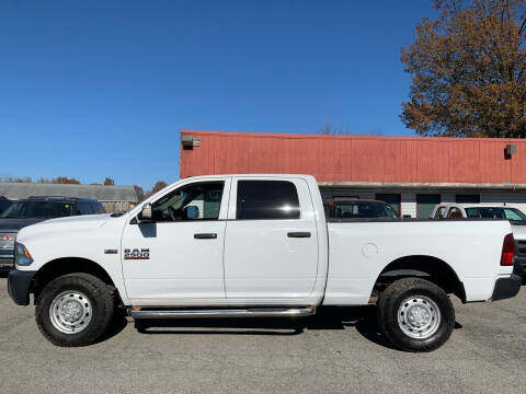 2013 RAM 2500 for sale at Best Buy Auto Sales in Murphysboro IL