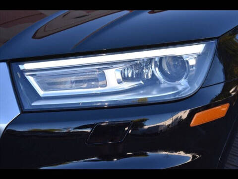 2019 Audi Q5 quattro Premium 45 TFSI