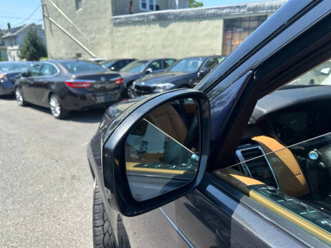 2018 Land Rover Discovery HSE Luxury