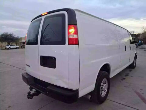 2019 Chevrolet Express 2500