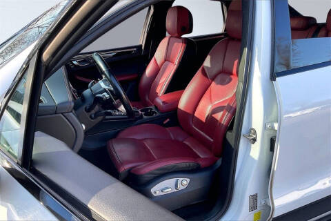 2018 Porsche Macan S