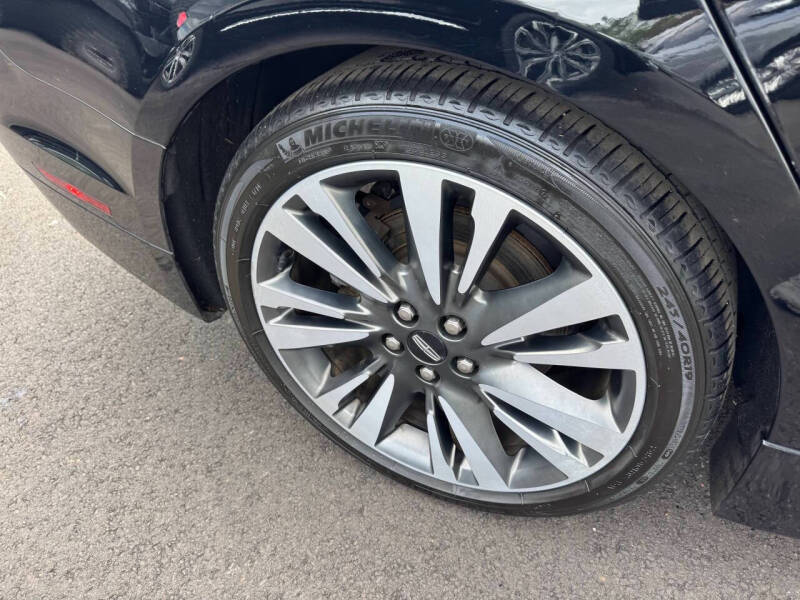 2017 Lincoln MKZ Reserve