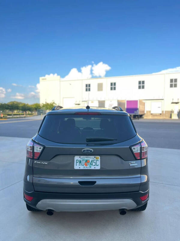 2018 Ford Escape SE