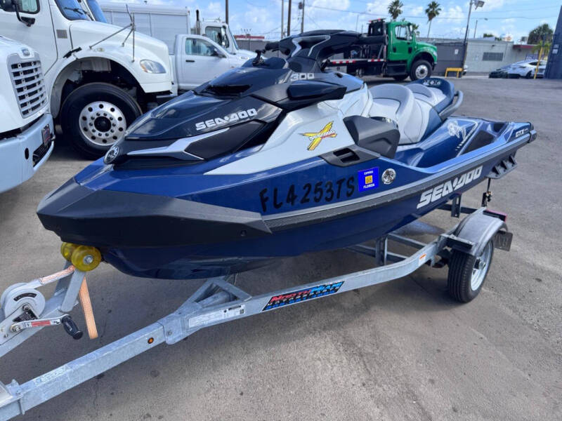 2023 Bombardier 14pc