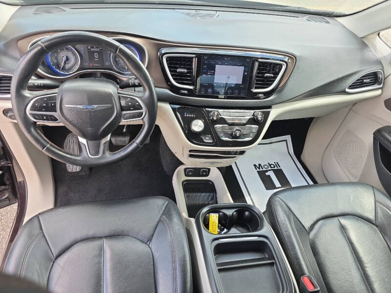 2018 Chrysler Pacifica Touring L