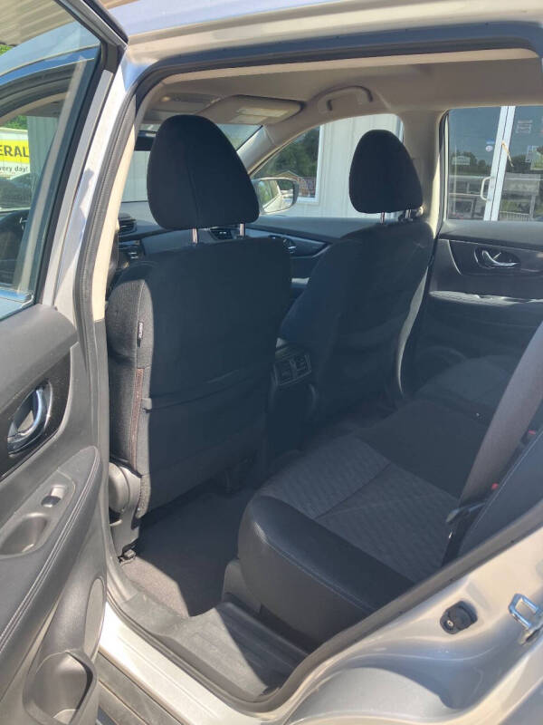 2017 Nissan Rogue S - Photo 15