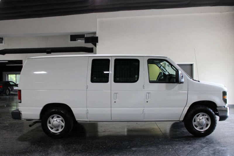 2014 Ford E-Series E-150