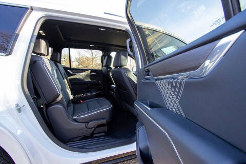 2025 GMC Acadia Denali