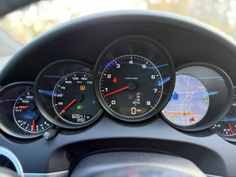 2018 Porsche Cayenne Platinum Edition