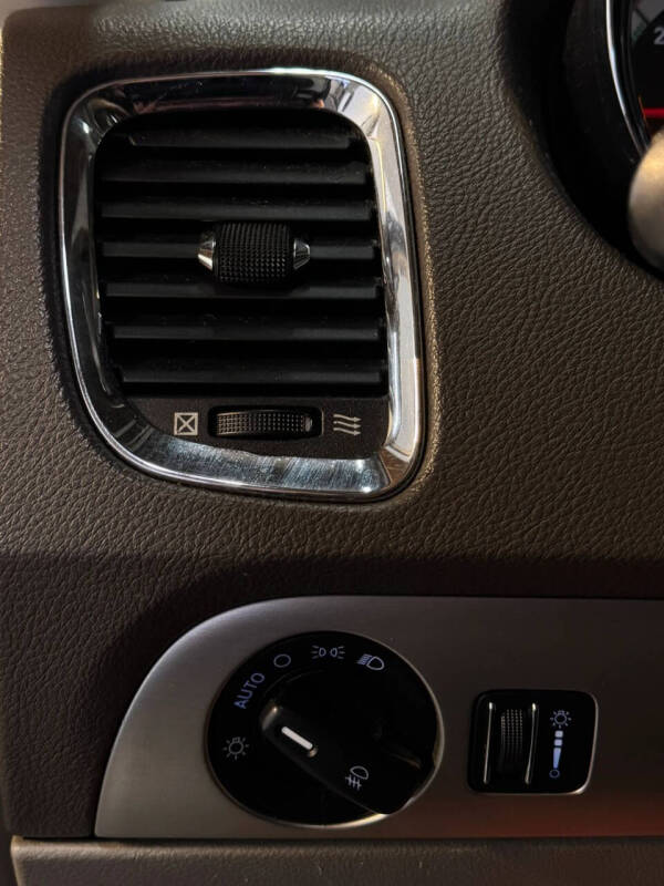 2011 Dodge Durango Express