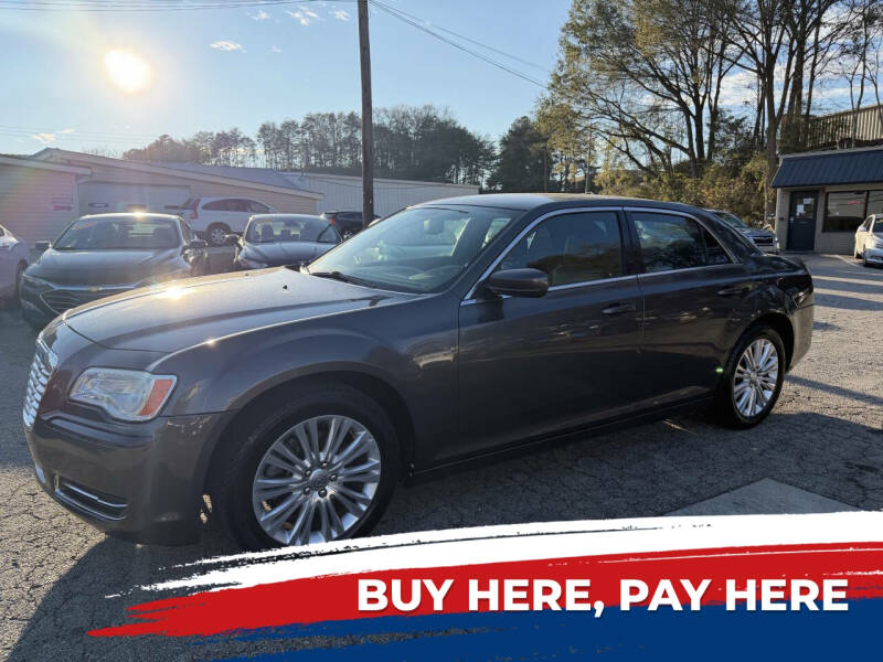 2014 Chrysler 300 Base's photo
