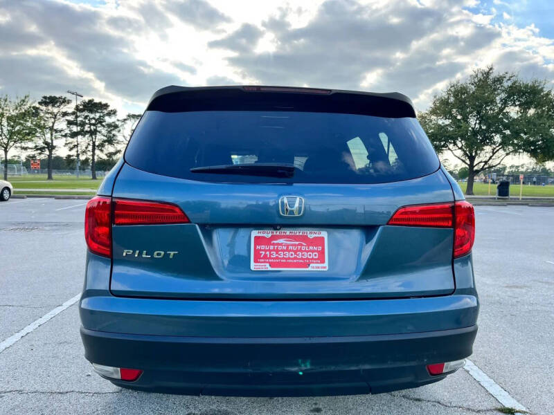 2016 Honda Pilot LX