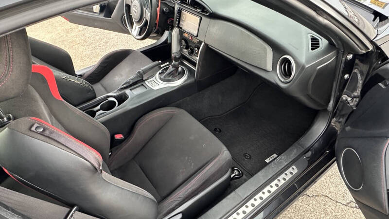 2016 Scion FR-S