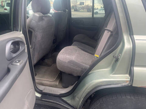 2004 Chevrolet TrailBlazer LS