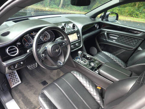 2020 Bentley Bentayga Hybrid