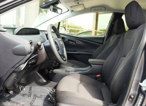 2022 Toyota Prius LE