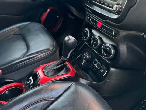 2017 Jeep Renegade Trailhawk
