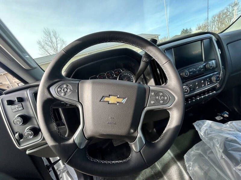 2024 Chevrolet Silverado 5500HD