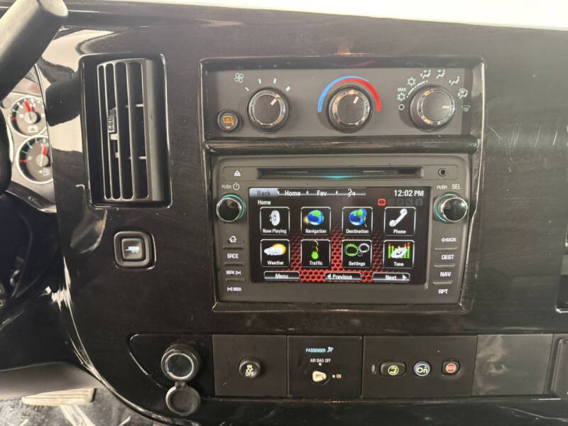 2018 GMC Savana 2500