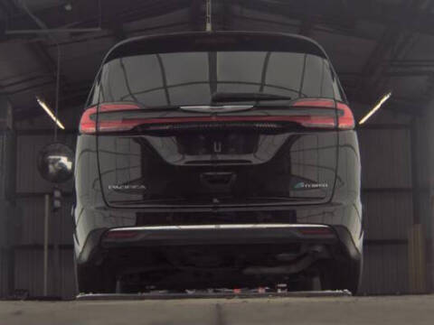 2022 Chrysler Pacifica Hybrid Limited