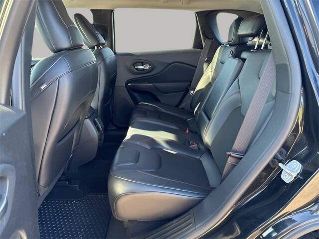 2021 Jeep Cherokee Trailhawk