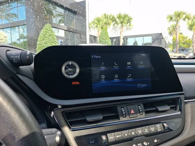 2022 Lexus ES 350 F SPORT