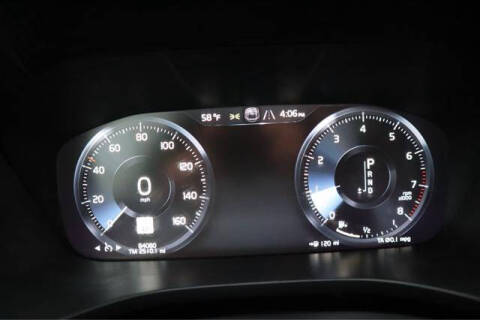 2018 Volvo XC60 T5 Momentum